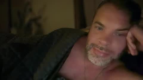 Snapshot of ty_lerdavid chatting on 03-28-26, 06:35 TylerDavid online show from 03-28-26, 06:35