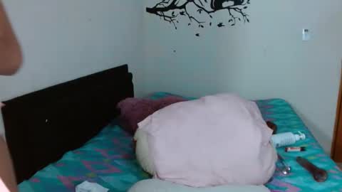 tyfanny19 online show from 01-31-25, 01:22