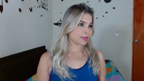 tyfanny19 online show from 02-11-25, 05:18