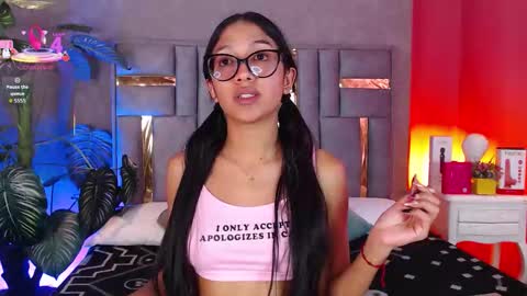 Snapshot of tyla_ks chatting on 12-02-25, 08:59 tyla_ks online show from 12-02-25, 08:59