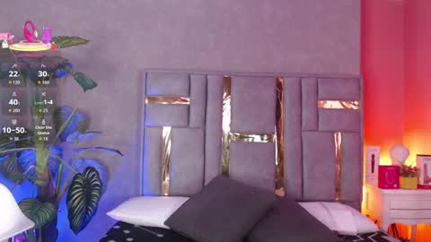 Snapshot of tyla_ks chatting on 02-19-26, 07:54 tyla_ks online show from 02-19-26, 07:54