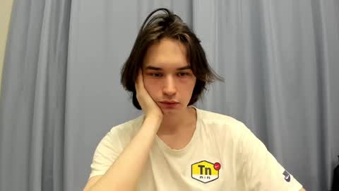 Snapshot of tyler__johnson chatting on 01-23-25, 10:11 Tyler  johnson online show from 01-23-25, 10:11