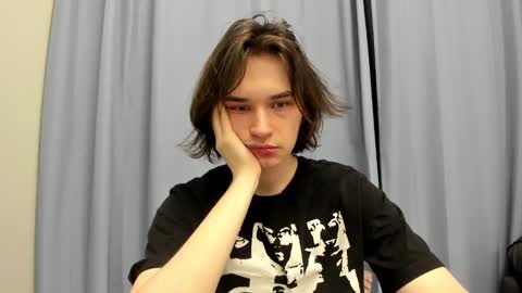 Snapshot of tyler__johnson chatting on 01-31-25, 10:21 Tyler  johnson online show from 01-31-25, 10:21