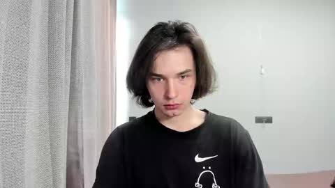 Snapshot of tyler__johnson chatting on 02-19-25, 06:00 Tyler  johnson online show from 02-19-25, 06:00