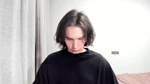 Snapshot of tyler__johnson chatting on 03-06-25, 05:00 Tyler  johnson online show from 03-06-25, 05:00