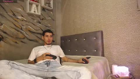 Snapshot of tyler_coopr chatting on 02-15-26, 08:38 tyler cooper online show from 02-15-26, 08:38