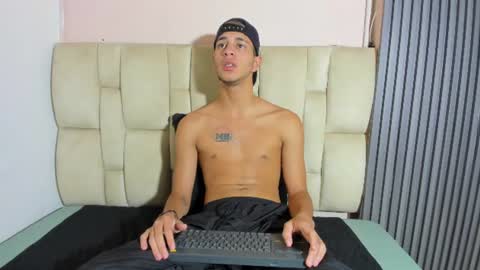 tyler_noir online show from 06-27-26, 12:22