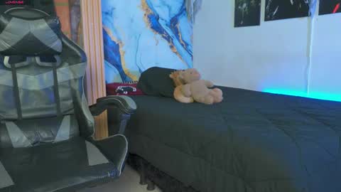 Tyler online show from 11-27-25, 02:13