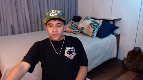 Snapshot of tylerwatson22 chatting on 12-22-24, 03:00 tyler online show from 12-22-24, 03:00