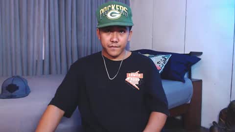 Snapshot of tylerwatson22 chatting on 12-25-24, 05:58 tyler online show from 12-25-24, 05:58