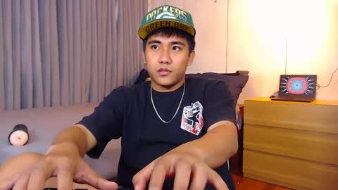 Snapshot of tylerwatson22 chatting on 01-09-25, 03:58 tyler online show from 01-09-25, 03:58