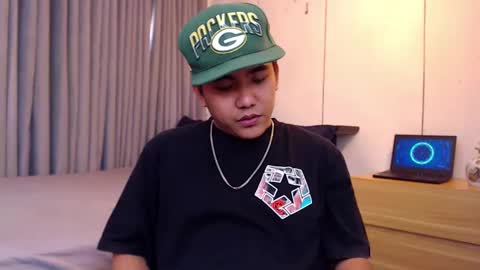 Snapshot of tylerwatson22 chatting on 01-10-25, 06:31 tyler online show from 01-10-25, 06:31