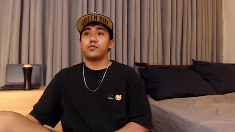 Snapshot of tylerwatson22 chatting on 01-14-25, 10:48 tyler online show from 01-14-25, 10:48