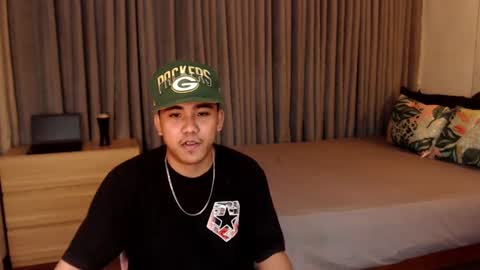 Snapshot of tylerwatson22 chatting on 01-24-25, 10:43 tyler online show from 01-24-25, 10:43