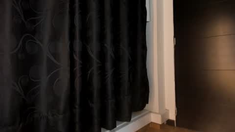 Snapshot of tylla__ chatting on 03-07-26, 05:26 tylla__ online show from 03-07-26, 05:26