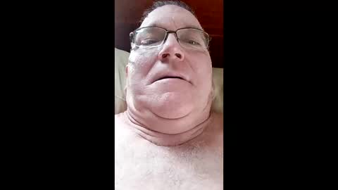 Snapshot of tyluroop chatting on 05-30-26, 07:11 tyluroop online show from 05-30-26, 07:11