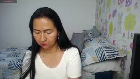 Tyna online show from 06-19-26, 08:51
