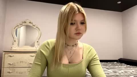 Anny online show from 02-27-26, 03:12