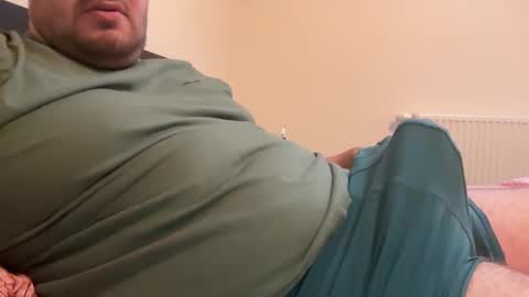 Snapshot of typostry chatting on 09-18-25, 05:53 typostry online show from 09-18-25, 05:53