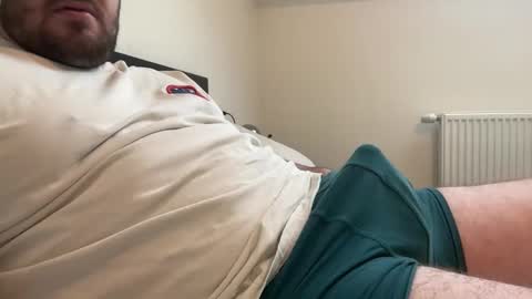 Snapshot of typostry chatting on 02-18-26, 09:05 typostry online show from 02-18-26, 09:05