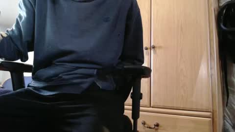 Snapshot of tyson2525 chatting on 02-17-25, 06:15 Helena and Tyson online show from 02-17-25, 06:15