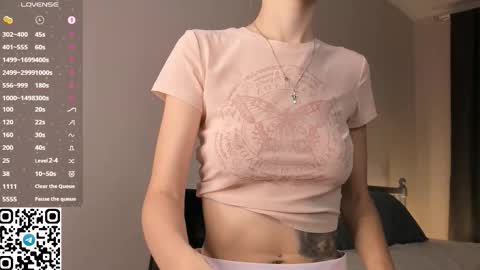 Christine 3 Next broadcast tomorrow at 2100 GMT 5 online show from 09-10-25, 06:52