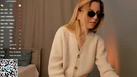 Christine 3 Next broadcast tomorrow at 2100 GMT 5 online show from 07-01-26, 07:24