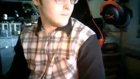 Snapshot of tytybout chatting on 03-25-26, 05:19 Tytybout online show from 03-25-26, 05:19