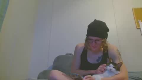 Snapshot of tyyyler93 chatting on 01-04-25, 05:16 TylerAlternative online show from 01-04-25, 05:16