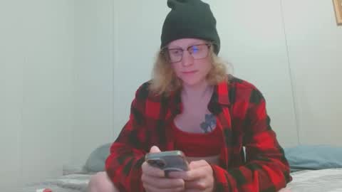 Snapshot of tyyyler93 chatting on 03-03-25, 04:03 TylerAlternative online show from 03-03-25, 04:03