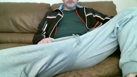 Snapshot of u_suck_i_lick_for_69_cumsohard chatting on 01-16-26, 06:34 Mister F online show from 01-16-26, 06:34