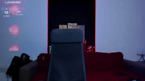 Snapshot of uco_mon chatting on 09-27-25, 03:06 Uco online show from 09-27-25, 03:06