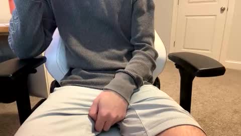 Snapshot of ufjsvskcn chatting on 02-15-26, 02:08 Love Lain online show from 02-15-26, 02:08