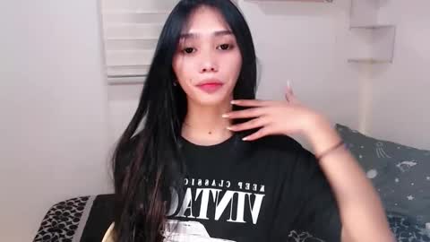 urbbgirl alliah online show from 10-04-25, 12:19