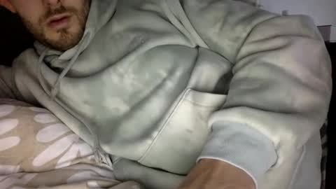 Snapshot of ukboy08x chatting on 02-19-26, 04:47 ukboy08x online show from 02-19-26, 04:47