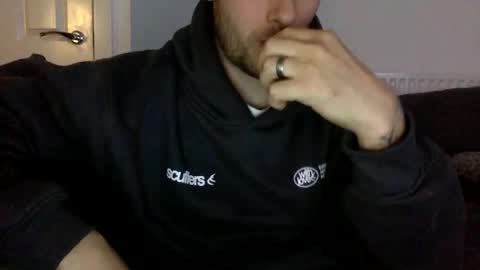ukboy08x online show from 04-28-26, 06:57