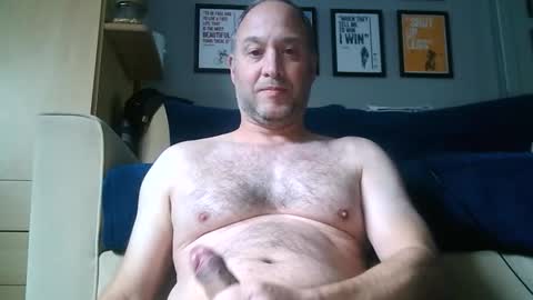 Snapshot of ukflasher chatting on 10-21-25, 01:12 ukflasher online show from 10-21-25, 01:12