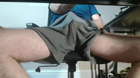 ukguynxtdr online show from 12-29-24, 02:49