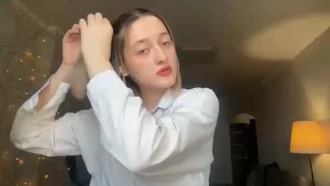 Snapshot of ulavisounnaraj chatting on 11-13-25, 11:31 Emily online show from 11-13-25, 11:31