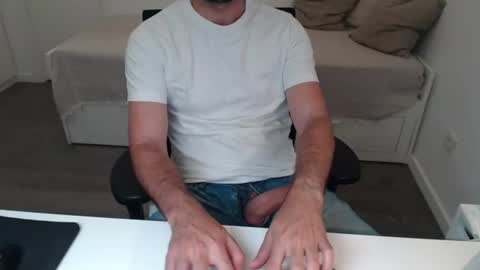 Ulep online show from 06-19-26, 09:46