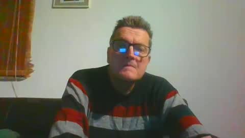 Snapshot of ulmeni4 chatting on 12-29-24, 08:15 ulmeni4 online show from 12-29-24, 08:15