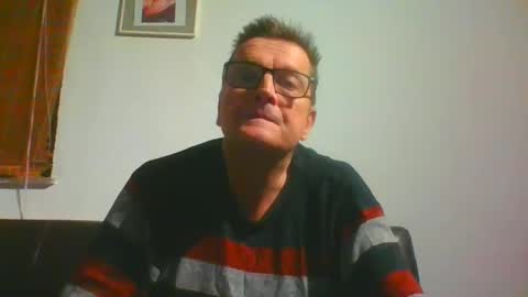 Snapshot of ulmeni4 chatting on 01-03-25, 06:46 ulmeni4 online show from 01-03-25, 06:46