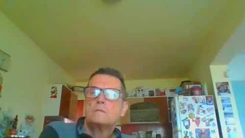 ulmeni4 online show from 04-20-26, 10:29