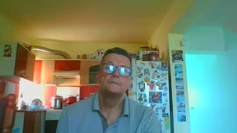 ulmeni4 online show from 05-11-26, 05:57