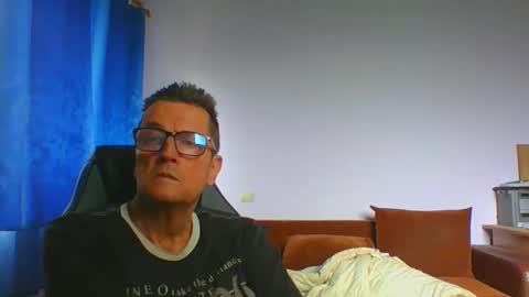 ulmeni4 online show from 06-02-26, 06:15