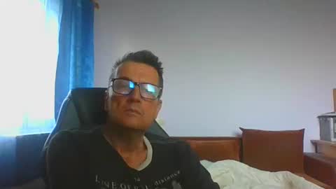 ulmeni4 online show from 06-05-26, 03:35