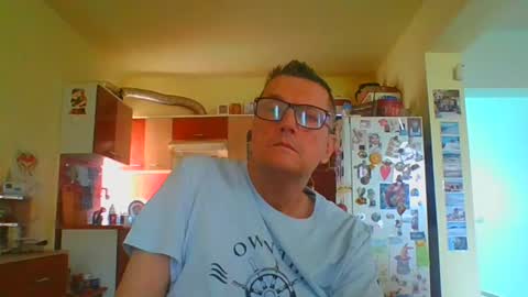 ulmeni4 online show from 06-23-26, 07:39