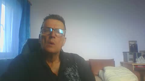 ulmeni7 online show from 10-29-25, 11:23