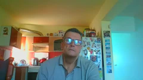 ulmeni7 online show from 05-11-26, 05:24