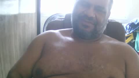 ulmo_br online show from 10-31-25, 03:46